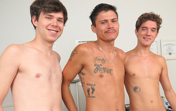 broke-straight-boys-threesome-boys.jpg