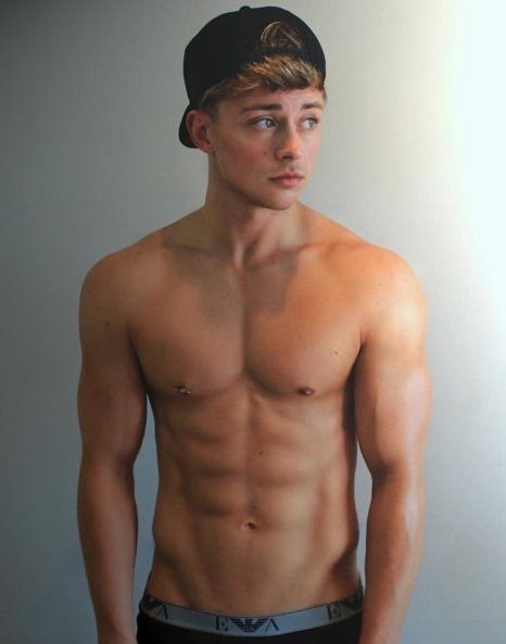 cute-shirtless-guy-with-hat-backwards.jpeg