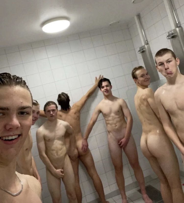 straight-guys-grabbing-ass-in-shower.jpeg