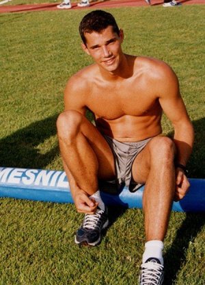 romain mesnil.jpg
