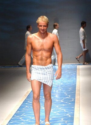 21 Italian-Swimmer-Massimiliano-Rosolino-4.jpg