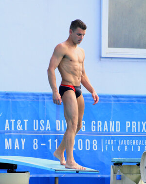 25 Olympic-Diver-Troy-Dumais-Bulge-1.jpg