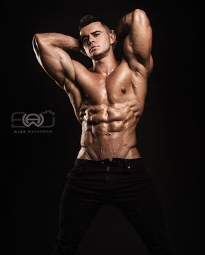 21 Mikhail-Timoshin-2.jpg