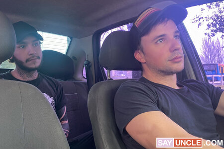 Jonas & Chiwi (1).jpg