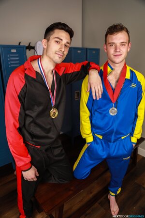 Kane flips Scott (1).jpg