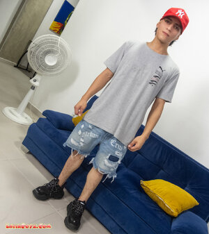 Jhon gay,top (1).jpg