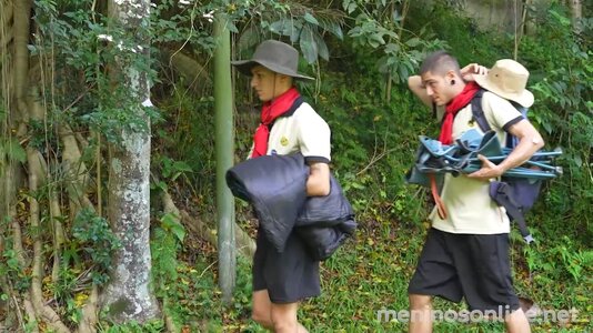 Matteo flips  Luiz  (1).jpg