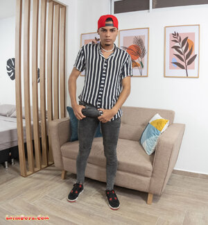 Alexander gay, vers (1).jpg