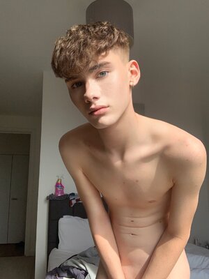 hot-teen-twink-boy-beautiful-face.jpeg hot-teen-twink-boy-beautiful-face.jpeg