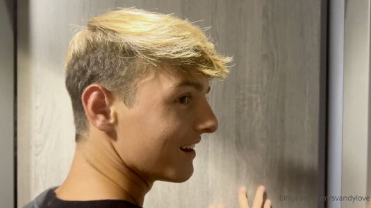 SVEN&ANDYFVALENTIN (1).jpg