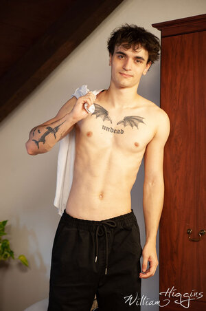 BERTHOLD HLPNG HAND (2).jpg