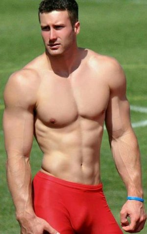 64c48b7d3efa4062f24cad8d62fc01cb--male-athletes-sexy-men.jpg