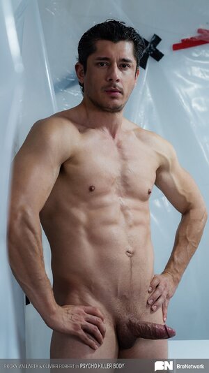 OLIVER FB ROCKY (4).jpg