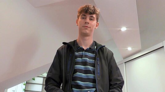 CZECH HUNTER 718 (1).jpg