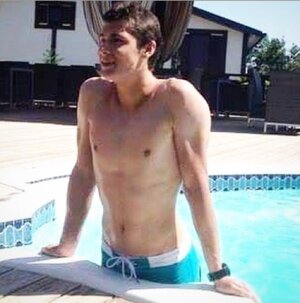 1000073713.jpg 1000073713.jpg