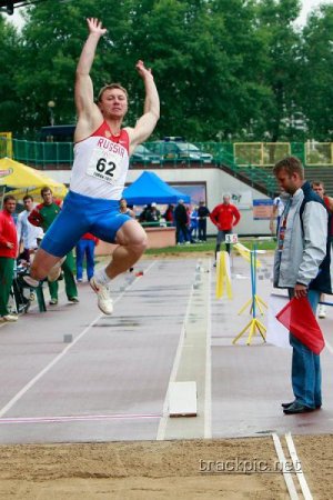 pic775.jpg pic775.jpg