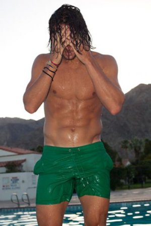sexy-Feliciano-is-evergreen-feliciano-lopez-26744929-1024-1536.jpg