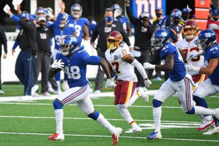 2020-10-18T195743Z_1918268481_NOCID_RTRMADP_3_NFL-WASHINGTON-FOOTBALL-TEAM-AT-NEW-YORK-GIANTS-10.jpg