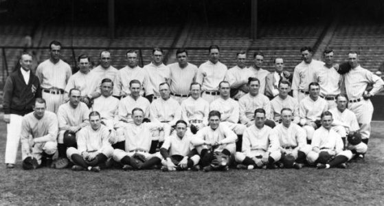 1926_New_York_Yankees_team-1024x550.jpg