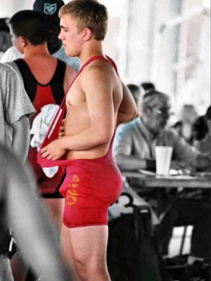 wrestling-singlet-college-guys.jpg