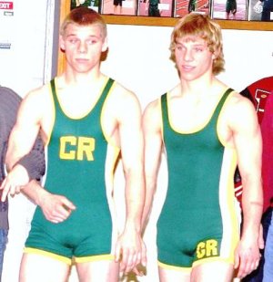 17-lycra-college-wrestlers.jpg