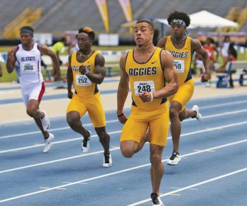 aggies-sweep-100m.jpg