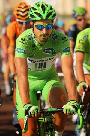 3 Bjorn Barrefors + Decathlon.jpg