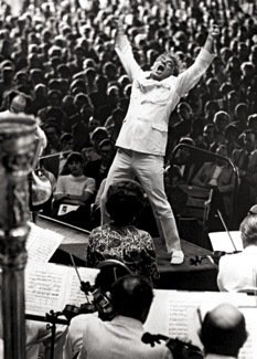 Leonard Bernstein.jpg