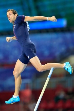 Renaud-Lavillenie-.jpg