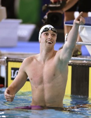 28 Australia captures more Commonwealth pool gold.jpg