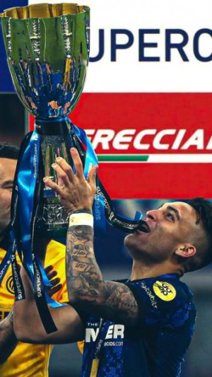 39-Lautaro Martínez.jpg