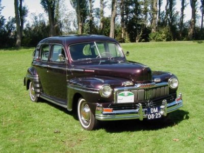 Bette Davis 1948 Mercury Sedan.jpg