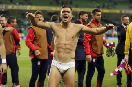 32 Dusan Tadic 02.jpg