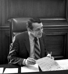 Harvey_Milk_in_1978_at_Mayor_Moscone's_Desk_crop.jpg