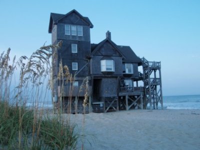 The inn in Night's in Rodanthe.jpg