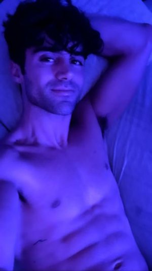 Max Ehrich 3.jpg