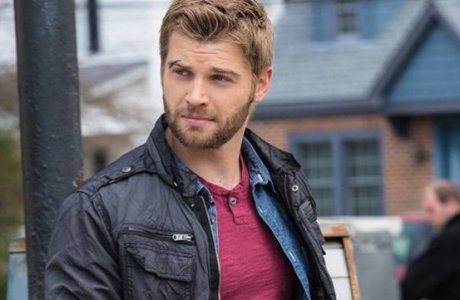 Mike Vogel as Dale Barbie Barbara in CBS adaptation of Stephen Kings Under the Dome.jpg