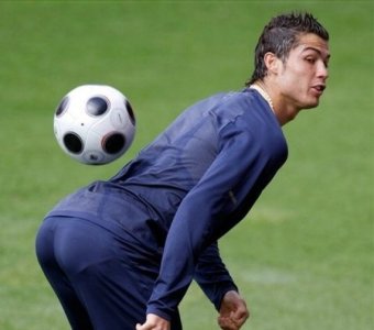 5 - Cristiano-Ronaldo-Butt-1.jpg