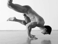 11-29-10 Bruros Nude small.jpg