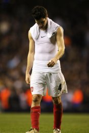 17 Spanish-Footballer-Cesc-Fabregas-Bulge-1.jpg