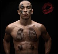 12 a Lewis-Hamilton-Shirtless-1.jpg