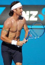 8 Carlos-Moya-Shirtless-2.jpg